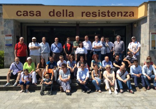 Milano, io resisto tu resisti