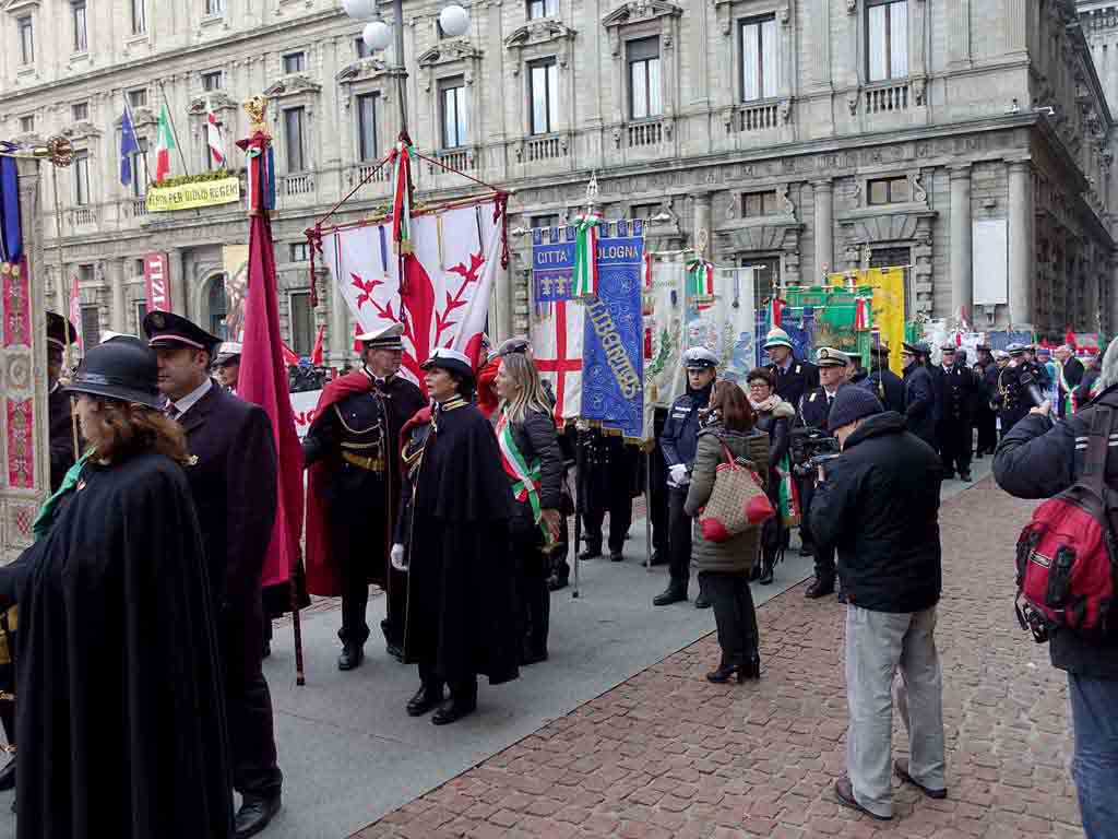 Milano: 48° anniversario della strage di piazza Fontana – La fotogallery