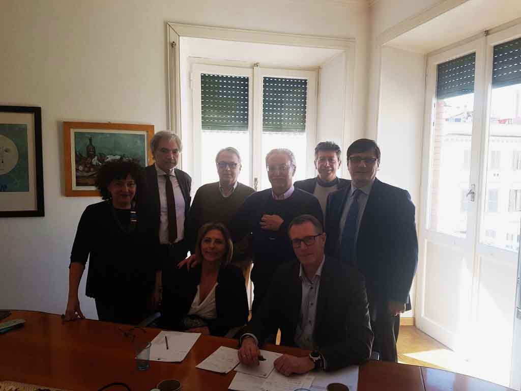 Fisac incontra Uni EuropaFinance: Stop Addendum NPL
