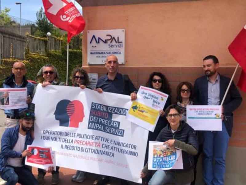 Reddito di cittadinanza: sciopero operatori precari di Anpal Servizi Calabria